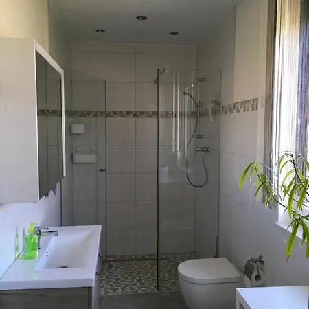 Neurieder * Neuried (Baden-Wurttemberg)